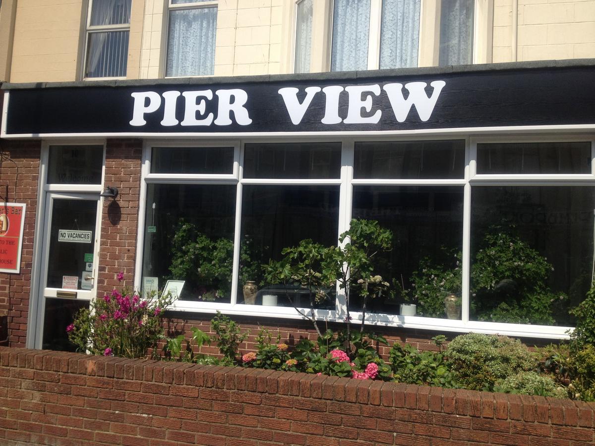 Pier View B&B For Families - Blackpool, Blackpool